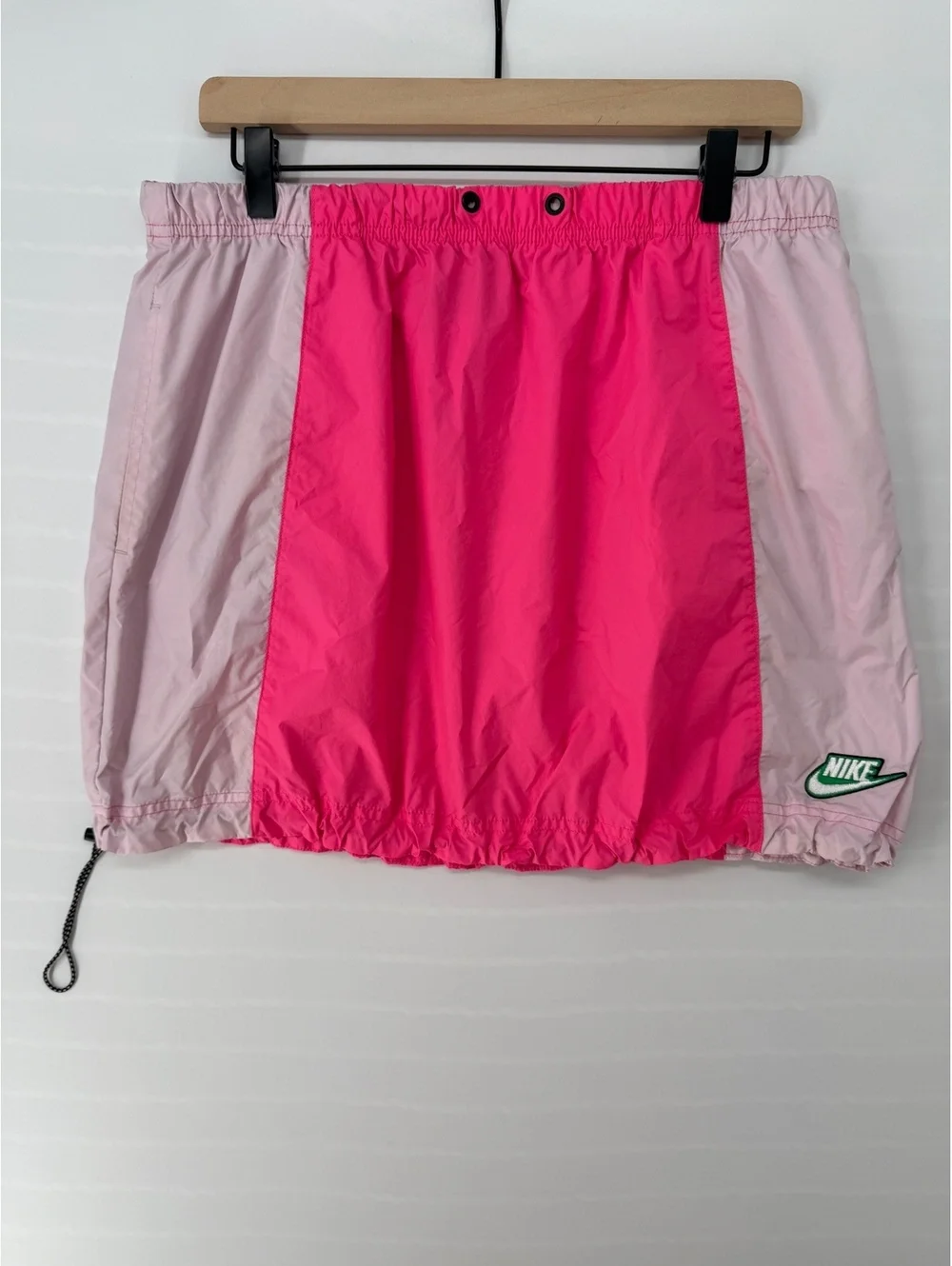 Nike pink colorblock skirt